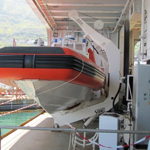 Marine Cranes Image 2.jpg