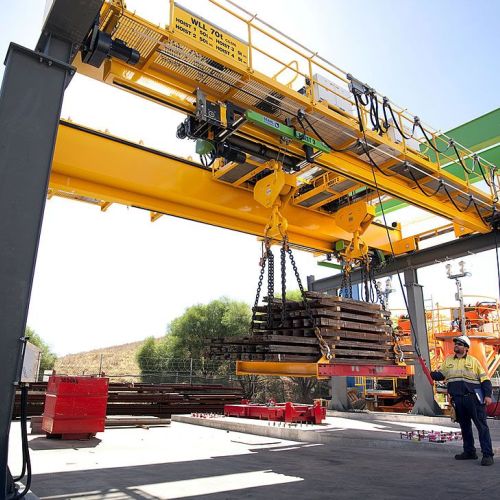 Ichthys Offshore FSPO Cranes Project Image 06.jpg