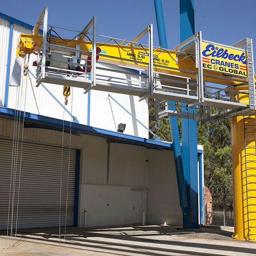 Ex LNG Jib Cranes Iran Image 01.jpg