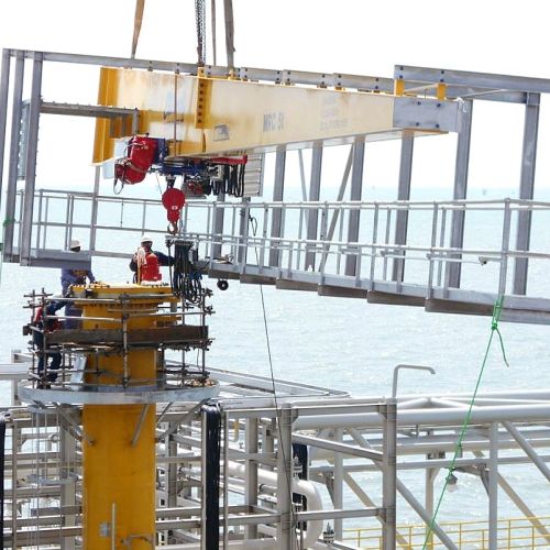 LNG Tank Jib Cranes Image 2.jpg